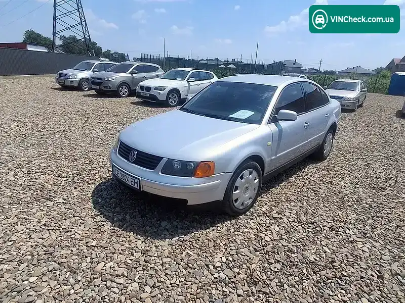 Volkswagen Passat 1999, фото з оголошення 2 з 10, VIN WVWZZZ3BZXE321970