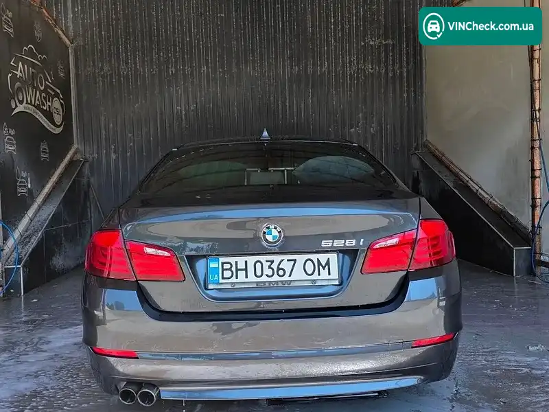 BMW 5 Series 2012, фото з оголошення 1 з 20, VIN WBAXH5C53CDW08424