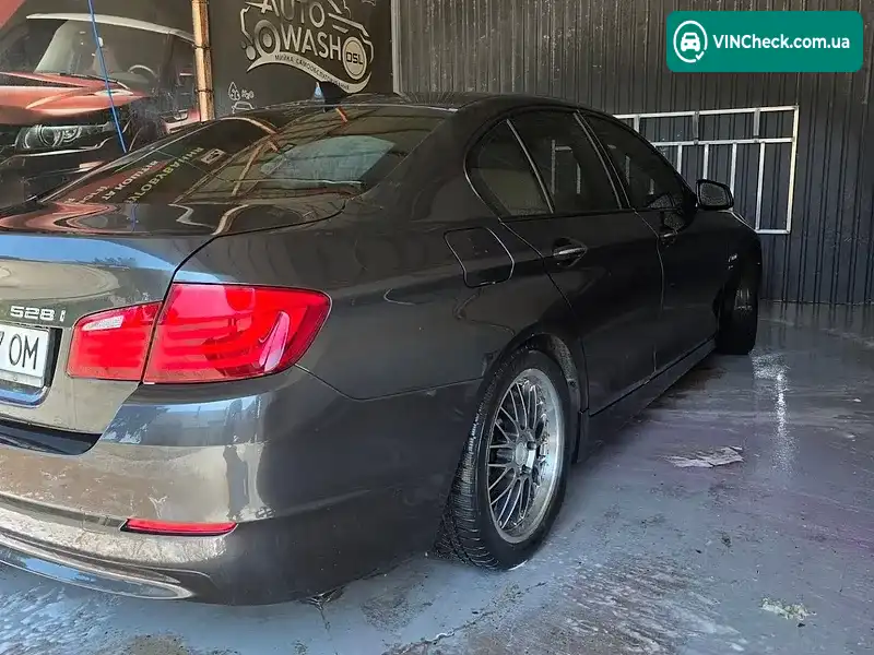 BMW 5 Series 2012, фото з оголошення 2 з 20, VIN WBAXH5C53CDW08424
