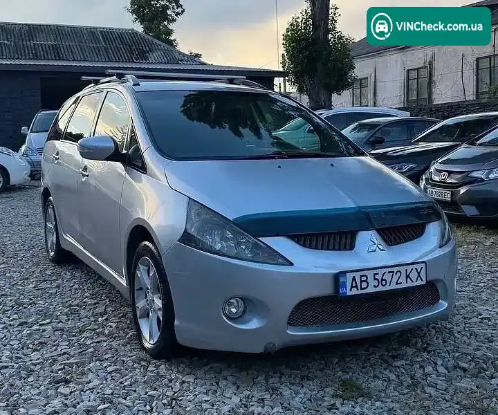 Mitsubishi Grandis 2006, фото з оголошення 2 з 10, VIN JMBLRNA4W6Z002773