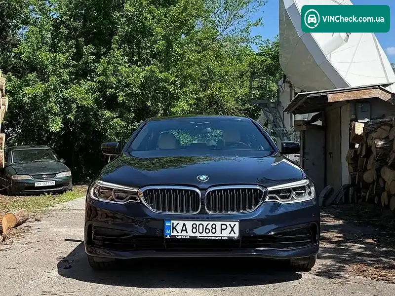 BMW 5 Series 2018, фото з оголошення 1 з 13, VIN WBAJA9C54KB253985