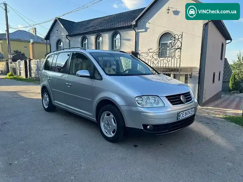 Volkswagen Touran 2006, фото з оголошення 2 з 10, VIN WVGZZZ1TZ6W242870