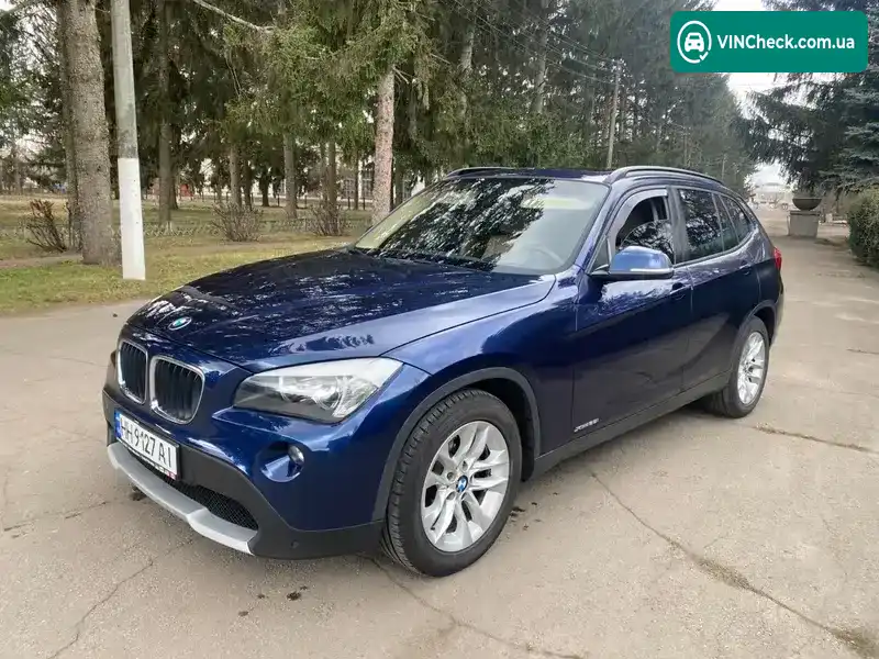 BMW X1 2014, фото з оголошення 1 з 21, VIN WBAVL1C54FVY28104