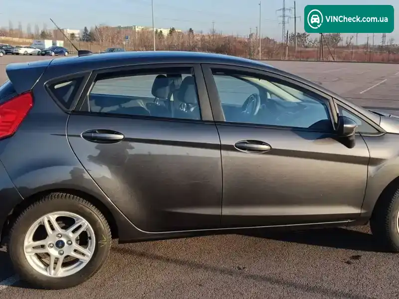 Ford Fiesta 2018, фото з оголошення 2 з 13, VIN 3FADP4EJ5KM112868