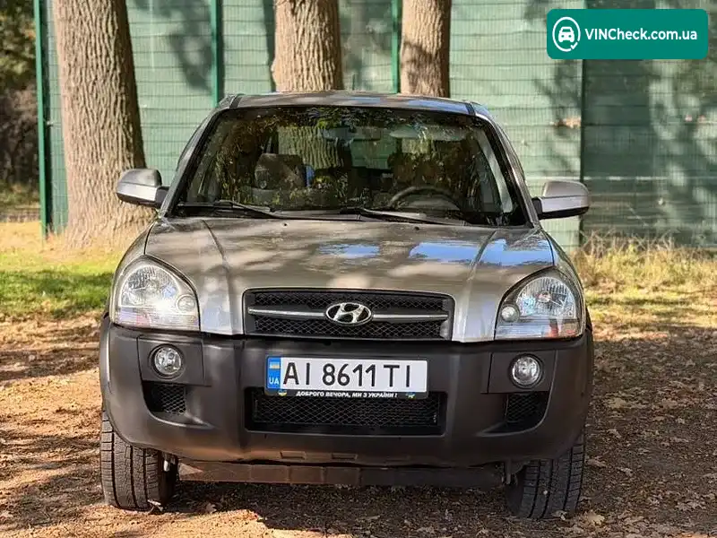 Hyundai Tucson 2004, фото з оголошення 2 з 17, VIN KMHJN81VP4U002977