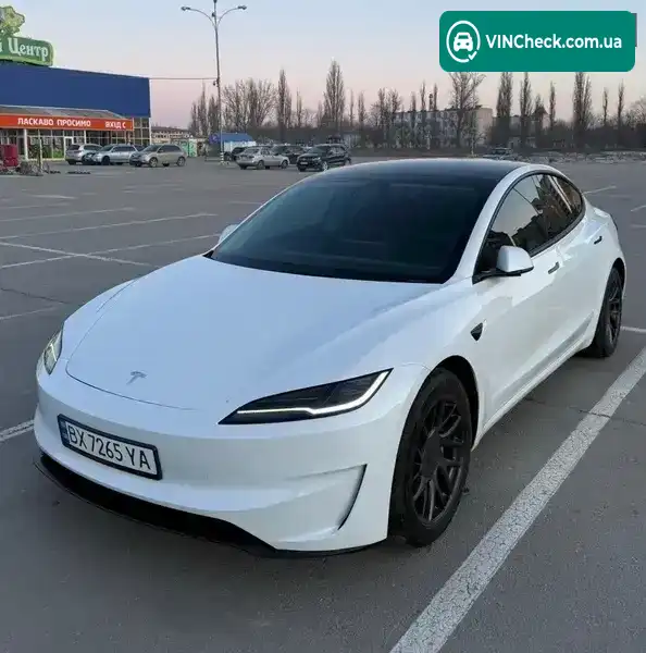 Tesla Model 3 2024, фото з оголошення 2 з 21, VIN 5YJ3E1EA2RF744557