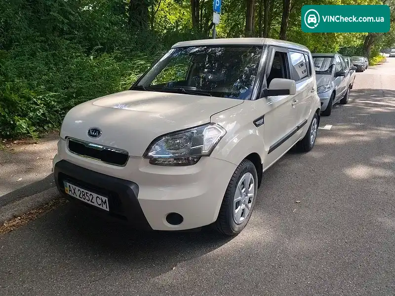 Kia Soul 2011, фото з оголошення 1 з 8, VIN KNAJT811AB7333280