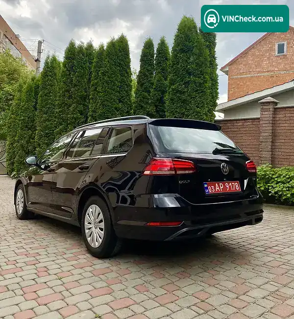 Volkswagen Golf 2017, фото з оголошення 2 з 20, VIN WVWZZZAUZJP546919