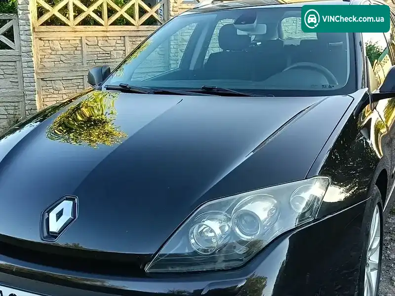 Renault Laguna 2010, фото з оголошення 2 з 20, VIN VF1KT0A0643808815
