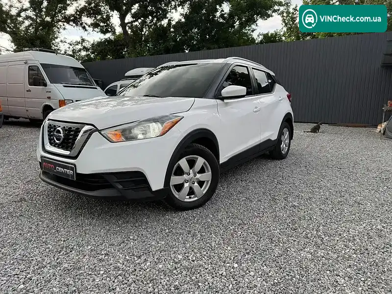 Nissan Kicks 2018, фото з оголошення 1 з 20, VIN 3N1CP5CU5JL532100