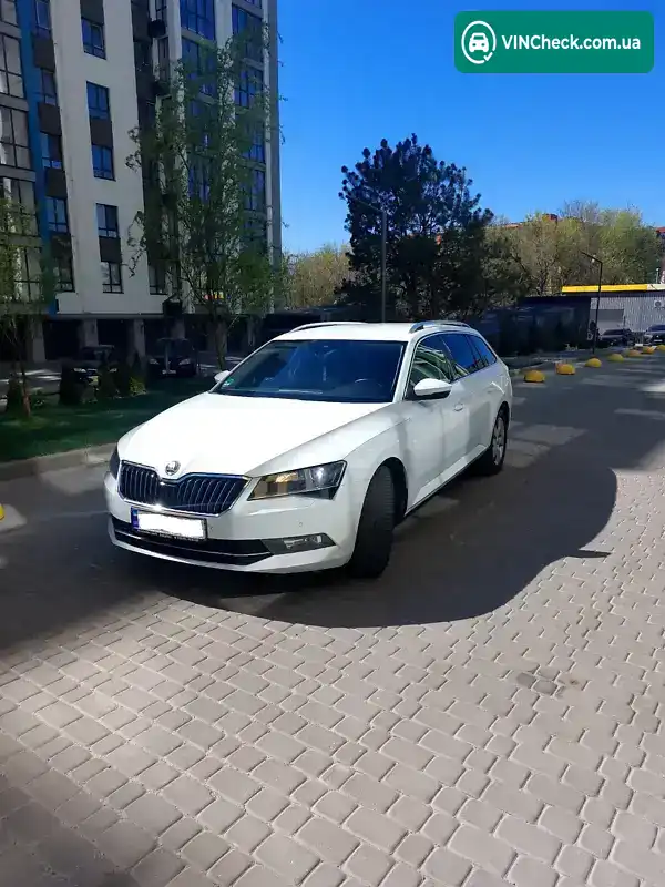 Skoda Superb 2016, фото з оголошення 1 з 21, VIN TMBJG7NP8H7024838