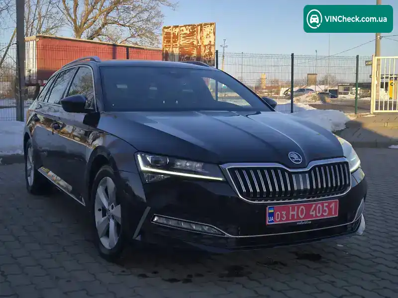Skoda Superb 2019, фото з оголошення 2 з 20, VIN TMBLJ9NP1L7007233