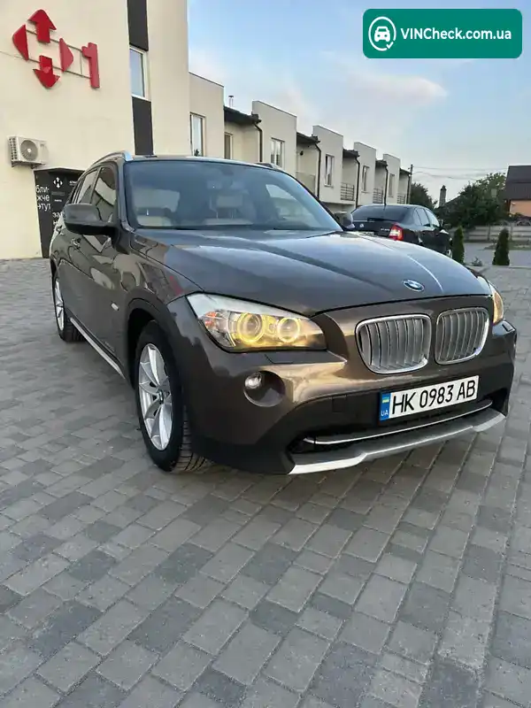 BMW X1 2010, фото з оголошення 2 з 15, VIN WBAVP31040VP68002