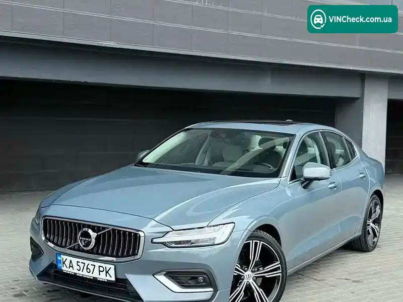 Volvo S60 2021, фото з оголошення 2 з 21, VIN 7JRL12TL2NG154334