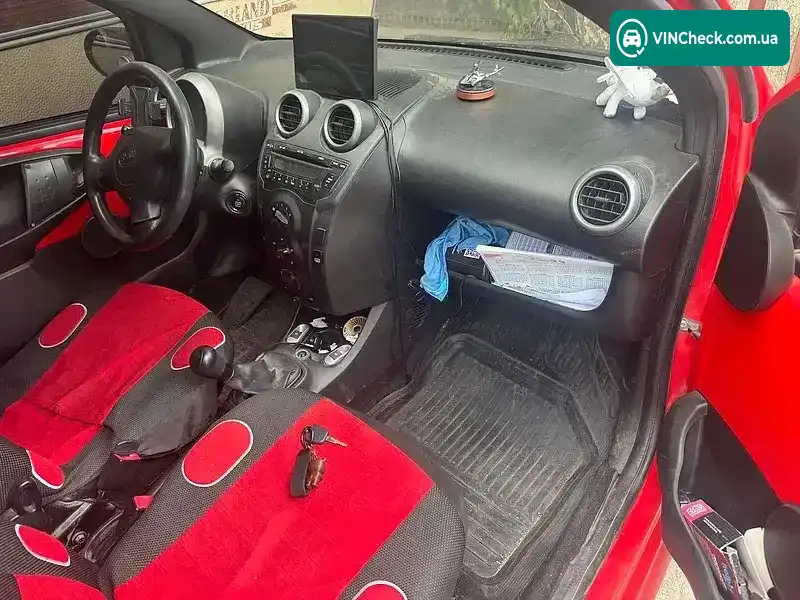 BYD F0 2013, фото з оголошення 2 з 3, VIN LC0C14AA8E0001810