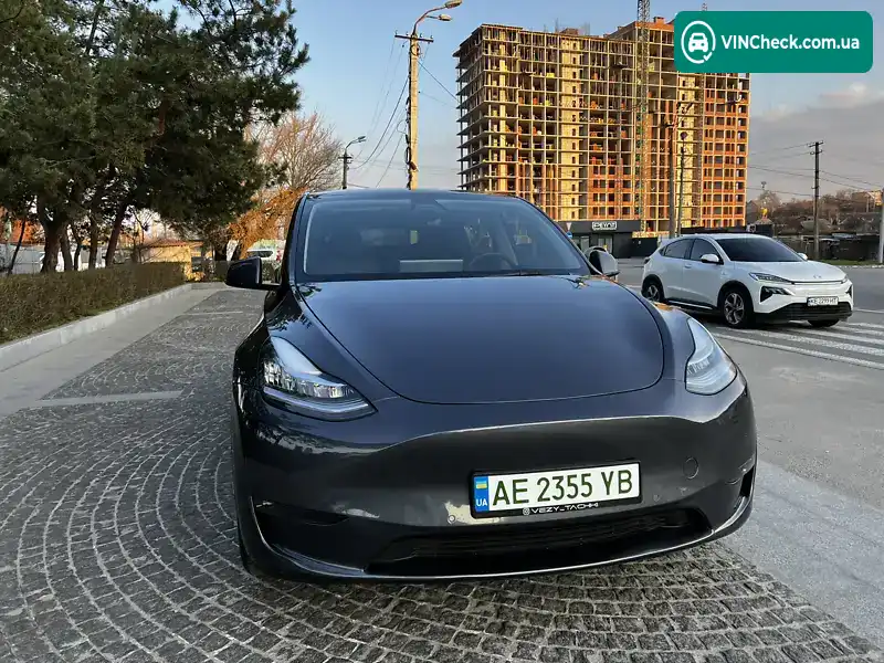 Tesla Model Y 2022, фото з оголошення 2 з 9, VIN 7SAYGDEE1NA006215