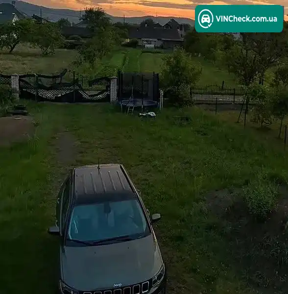 Jeep Compass 2019, фото з оголошення 2 з 8, VIN 3C4NJDCB9KT734312