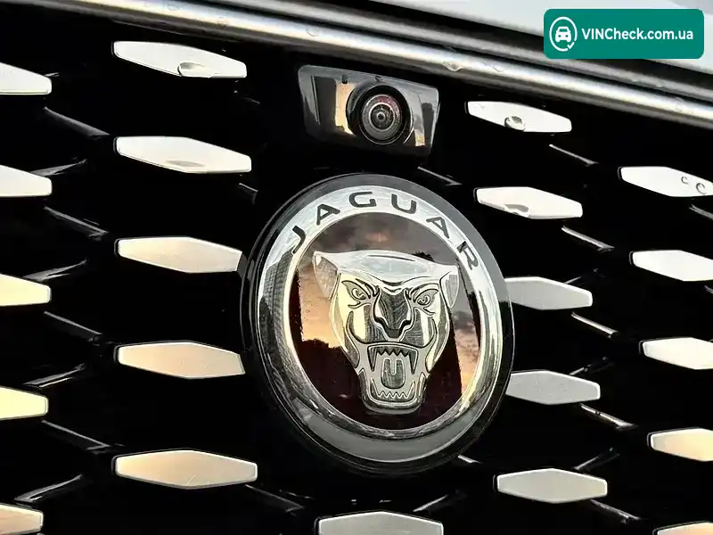 Jaguar F-Pace 2021, фото з оголошення 2 з 20, VIN SADCA2BN1MA682485