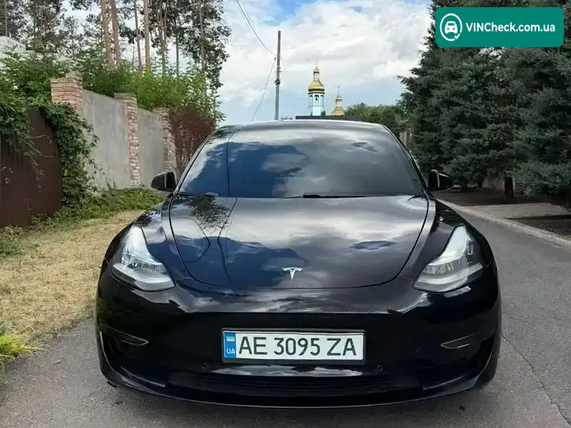 Tesla Model 3 2018, фото з оголошення 1 з 12, VIN 5YJ3E1EB5JF067243