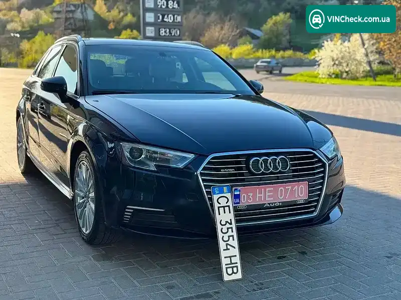 Audi A3 2017, фото з оголошення 1 з 12, VIN WAUUPBFF8JA059018