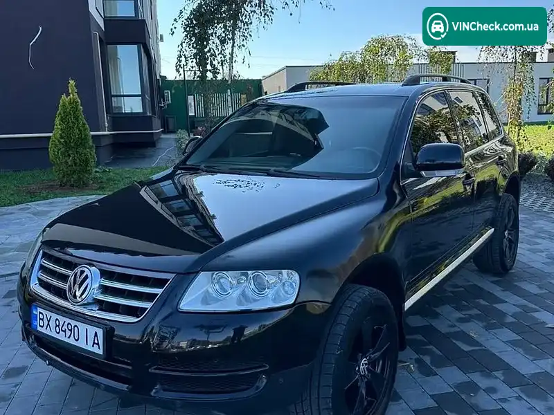 Volkswagen Touareg 2005, фото з оголошення 1 з 18, VIN WVGZZZ7LZ5D065255