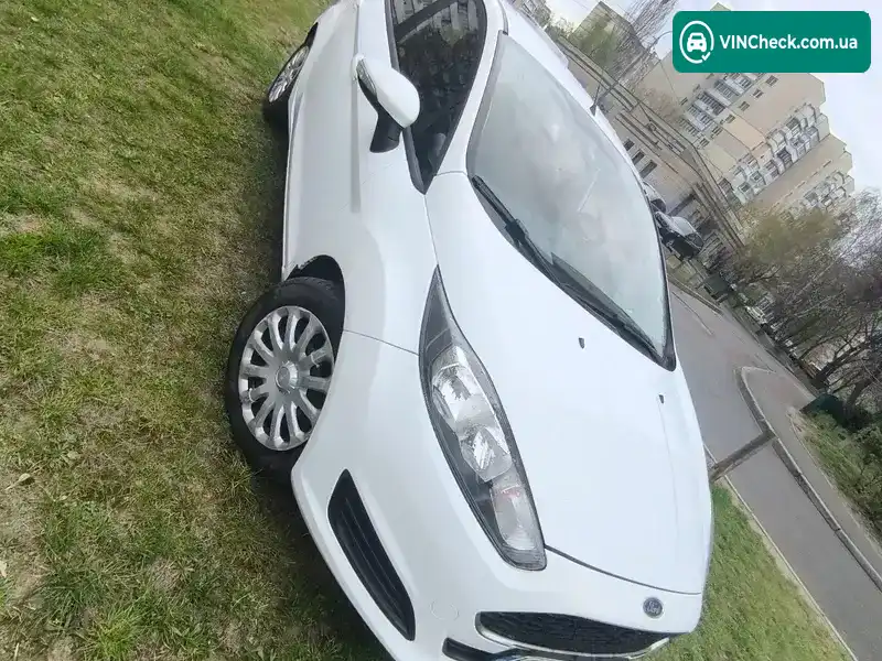 Ford Fiesta 2016, фото з оголошення 1 з 15, VIN WF0DXXGAKDGA79943