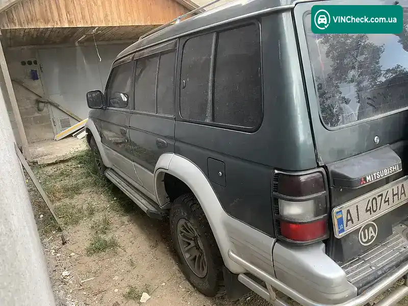 Mitsubishi Pajero 1992, фото з оголошення 2 з 10, VIN JMB0RV430PJ000185