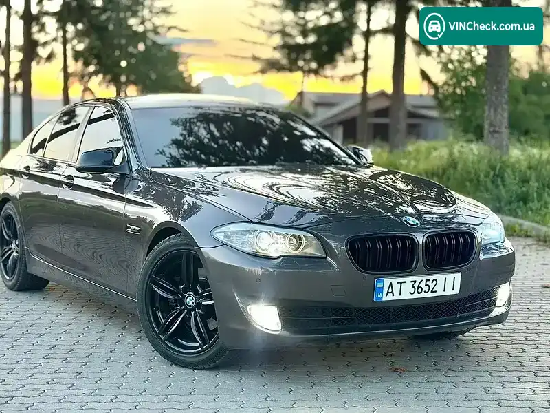 BMW 5 Series 2012, фото з оголошення 2 з 20, VIN WBAFW11020DX10505