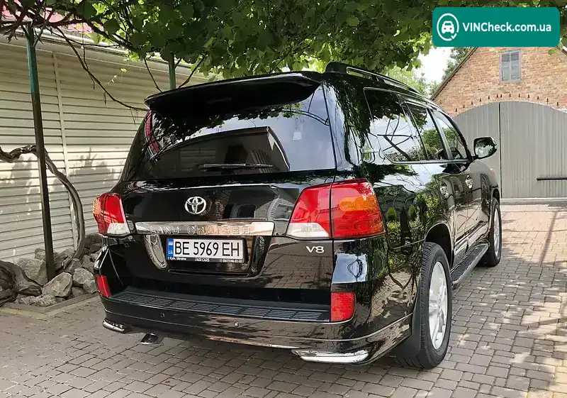 Toyota Land Cruiser 2015, фото з оголошення 1 з 6, VIN JTMCV05J404149391