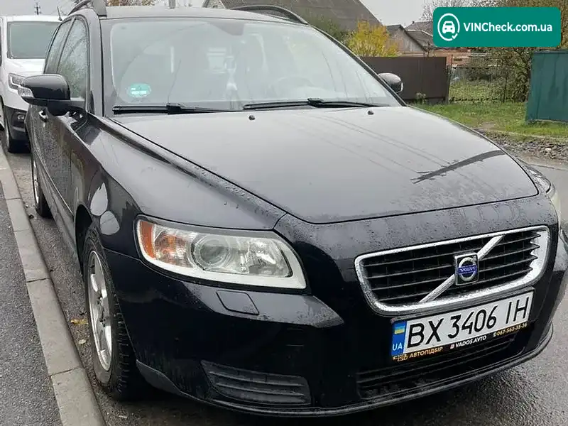 Volvo V50 2008, фото з оголошення 1 з 5, VIN YV1MW765292455161