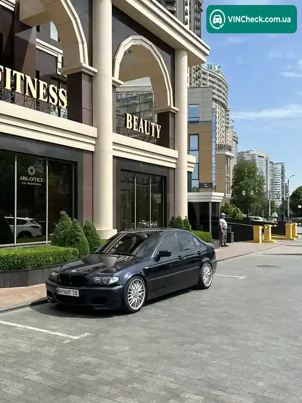 BMW 3 Series 2004, фото з оголошення 1 з 16, VIN WB2AS71090EC98945