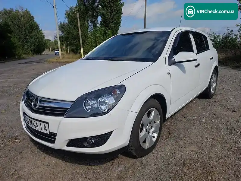Opel Astra 2012, фото з оголошення 1 з 19, VIN W0L0AHL48C2104899