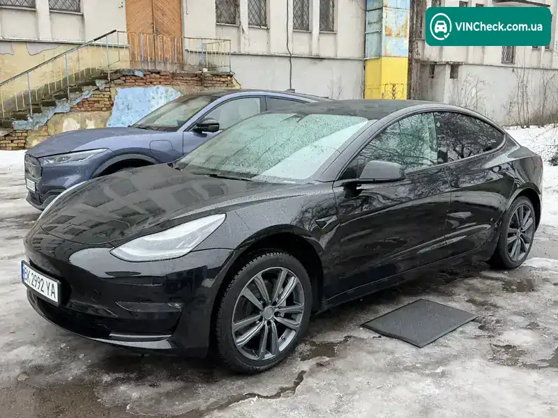 Tesla Model 3 2019, фото з оголошення 2 з 21, VIN 5YJ3E7EA4LF557816