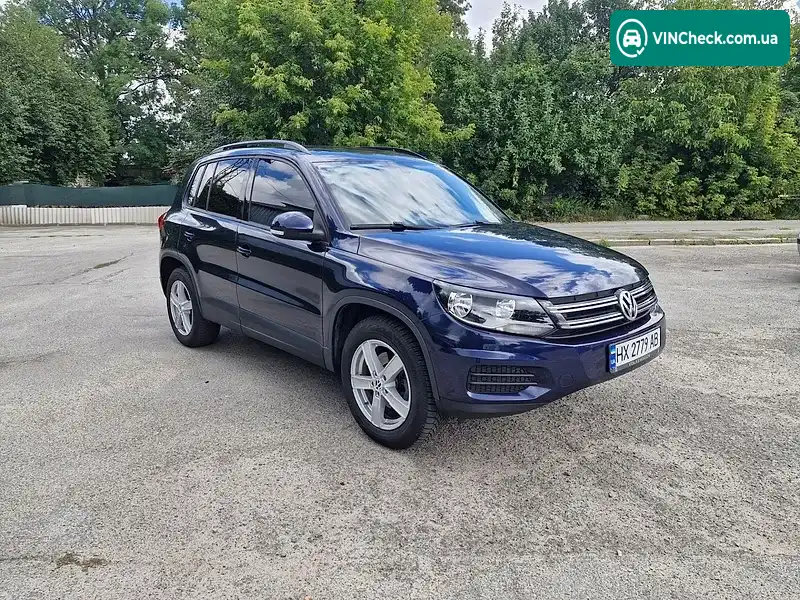 Volkswagen Tiguan 2016, фото з оголошення 2 з 13, VIN WVGBV7AX5GW604192
