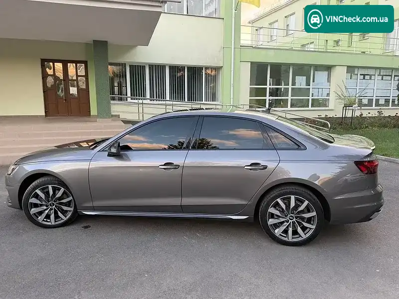 Audi A4 2020, фото з оголошення 2 з 20, VIN WAUABAF48MN007024