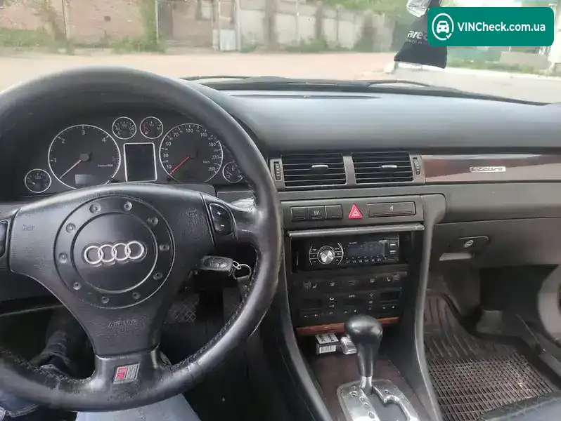 Audi A6 2000, фото з оголошення 2 з 14, VIN WAUZZZ4BZYN137661