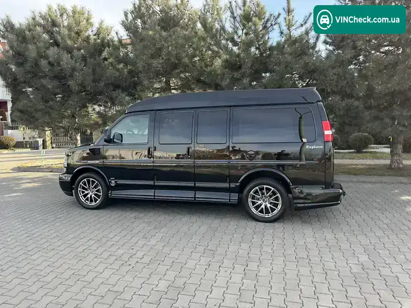 Chevrolet Express 2013, фото з оголошення 2 з 21, VIN 1GBSH8C41D1185386