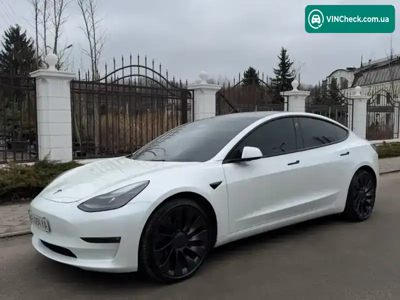 Tesla Model 3 2022, фото з оголошення 2 з 10, VIN 5YJ3E1EC2NF164186