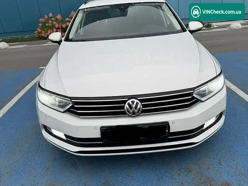 Volkswagen Passat 2017, фото з оголошення 1 з 13, VIN WVWZZZ3CZJE014407