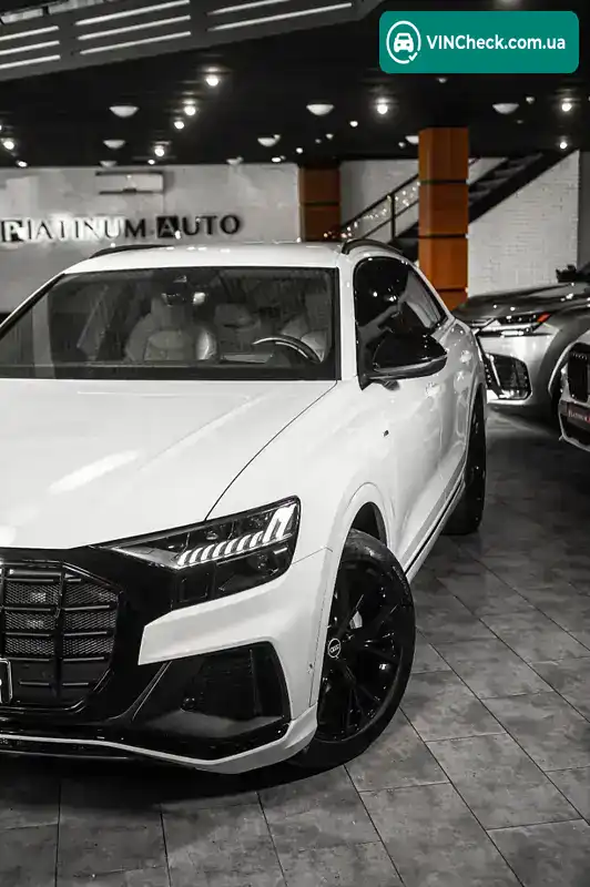 Audi Q8 2021, фото з оголошення 2 з 21, VIN WAUZZZF10ND008033