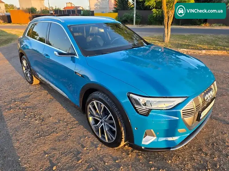 Audi e-tron 2019, фото з оголошення 2 з 20, VIN WAUZZZGE2KB004364