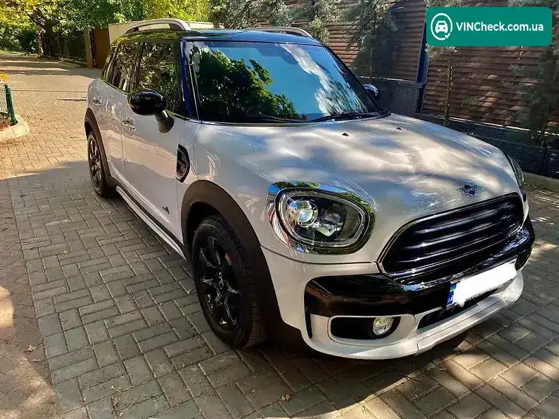 MINI Countryman 2018, фото з оголошення 2 з 20, VIN WMWYY5100K3G74464