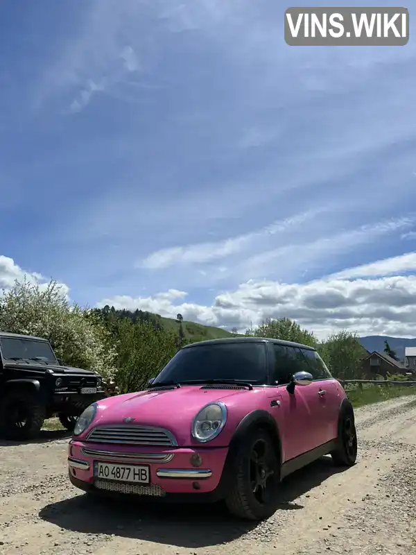 MINI Hatch 2003, фото з оголошення 2 з 18, VIN WMWRC31060TB79142