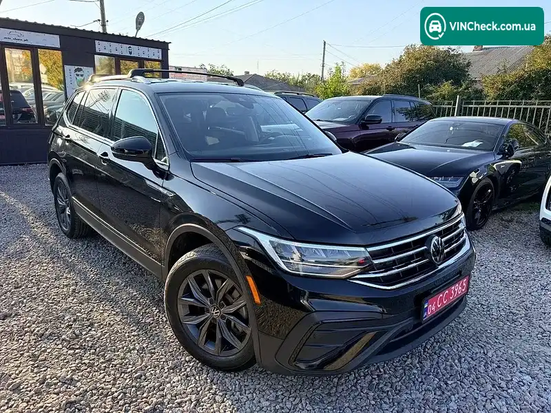 Volkswagen Tiguan 2023, фото з оголошення 2 з 20, VIN 3VV3B7AX2PM095133