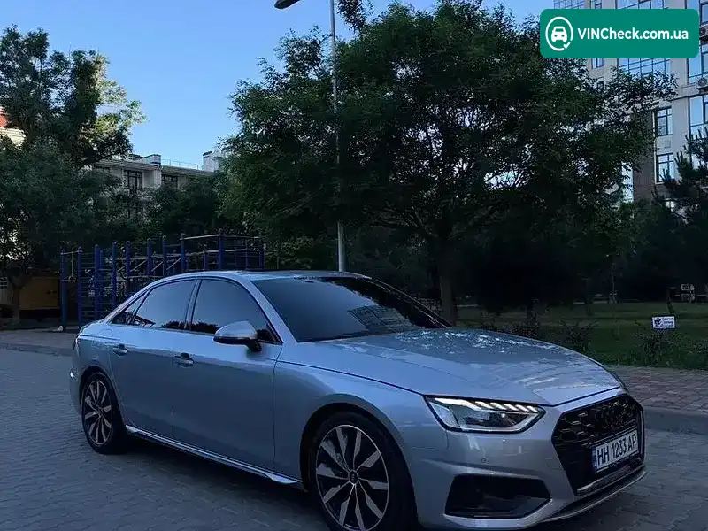 Audi A4 2021, фото з оголошення 2 з 12, VIN WAUBBBF42MN011905