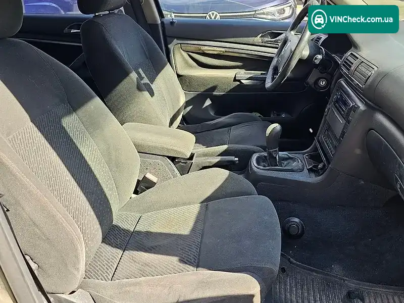 Skoda Superb 2002, фото з оголошення 2 з 8, VIN TMBCL23UX39021016