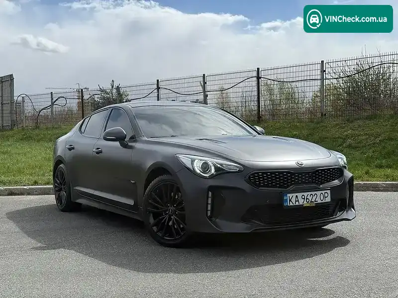 Kia Stinger 2018, фото з оголошення 2 з 21, VIN KNAE15LA2K6052618