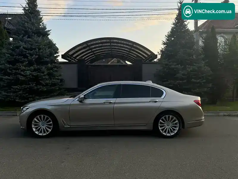 BMW 7 Series 2019, фото з оголошення 2 з 21, VIN WBA7E2C53KB454718