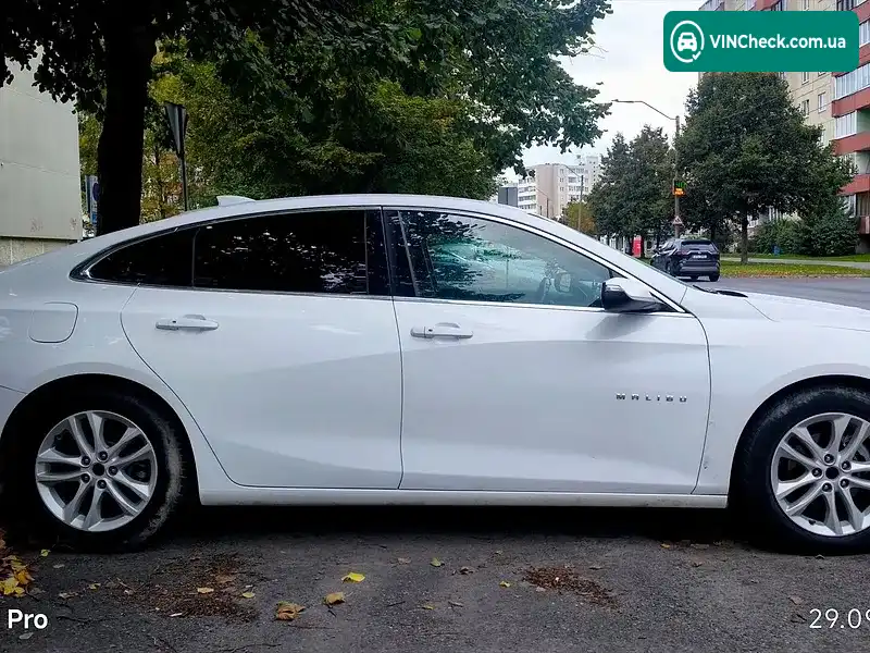 Chevrolet Malibu 2017, фото з оголошення 1 з 12, VIN 1G1ZE5ST1HF252919