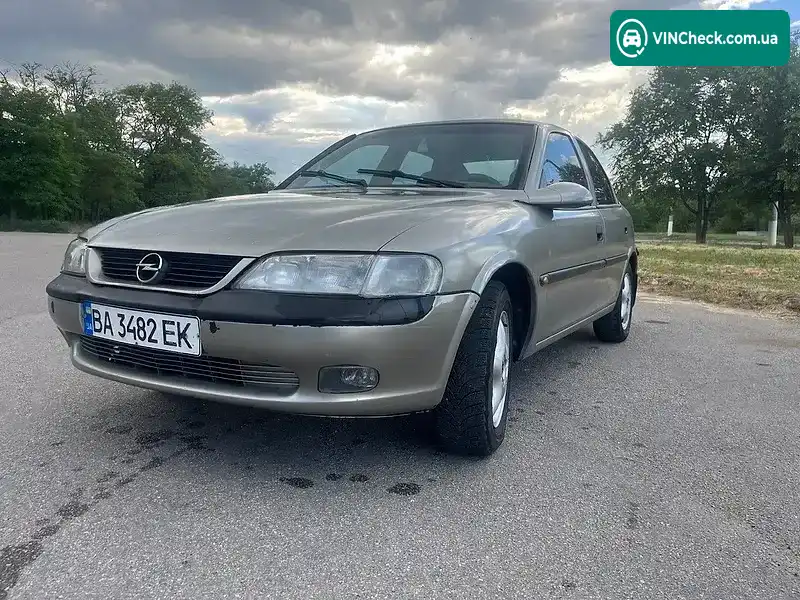 Opel Vectra 1996, фото з оголошення 1 з 13, VIN W0L000036V1046802